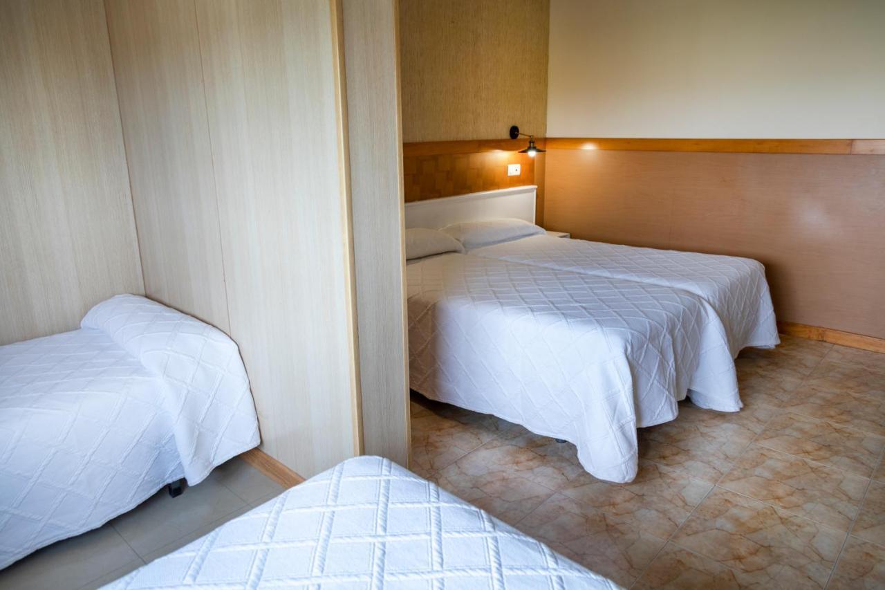 Hotel Ria De Suances Exteriör bild